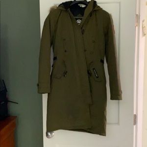 Canada Goose women’s parker